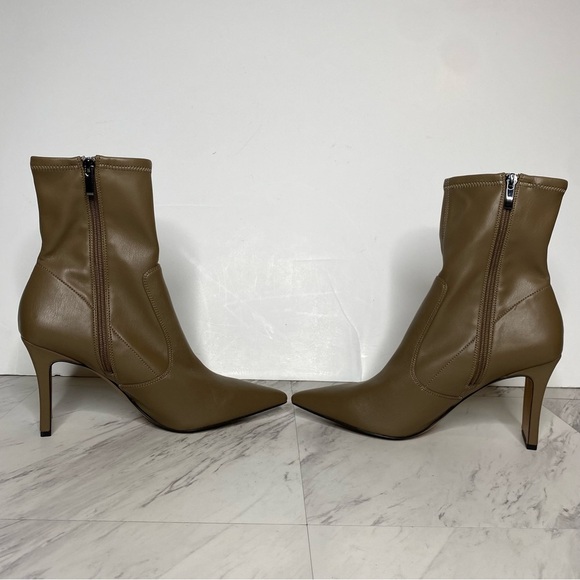 Franco Sarto Avana Faux Leather Pointy Toe Heeled Bootie 10M - Picture 5 of 14